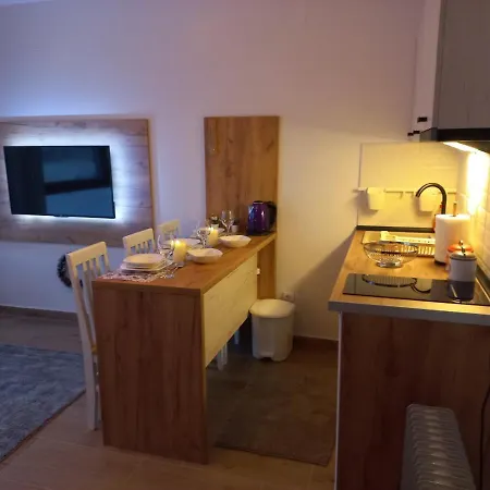 Lola Jezero Lägenhet *