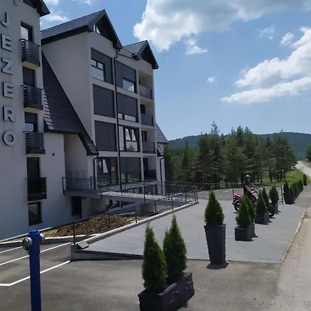 Lola Jezero * Divčibare