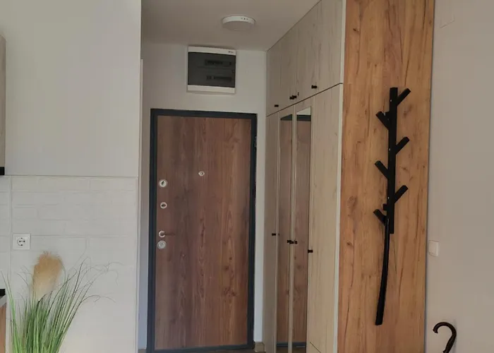 Lola Jezero Apartman